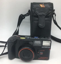 Vintage Olympus Quantaray Star Zoom AF 35 MM Film Camera W/ Case Untested