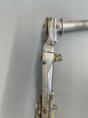 Piper PA-28 Cherokee RH Main Landing Gear Strut Assy P/N 65319-2 