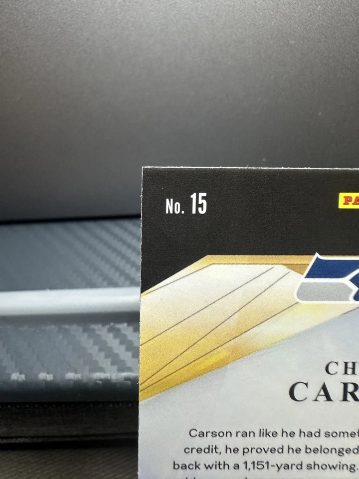 2020 Panini Prizm #15 Chris Carson Brilliance Insert Seattle Seahawks NFL - Image 4 of 4