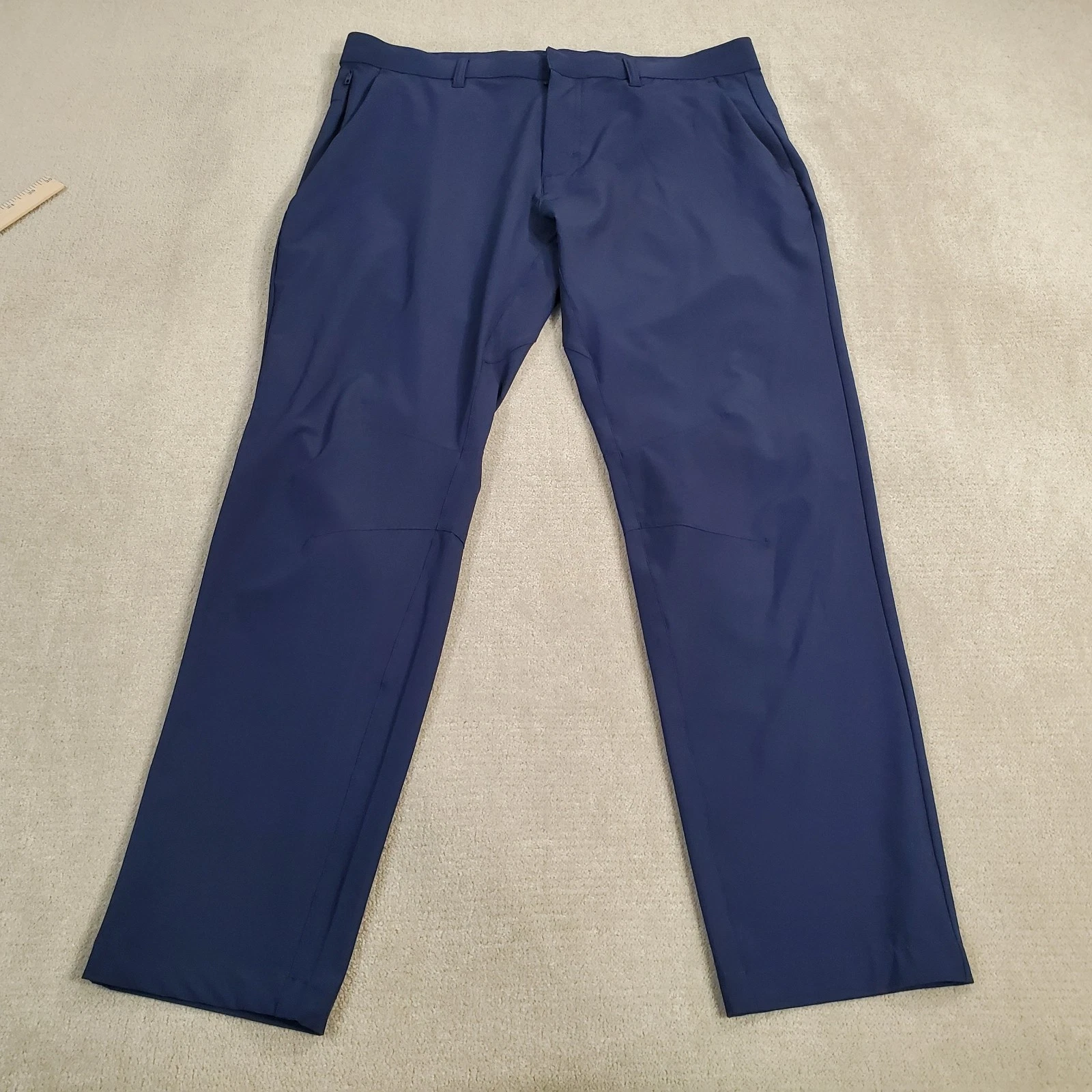 Fabletics The Only Pants Mens 34x29 Blue Chinos Performance Stretch Lightweight