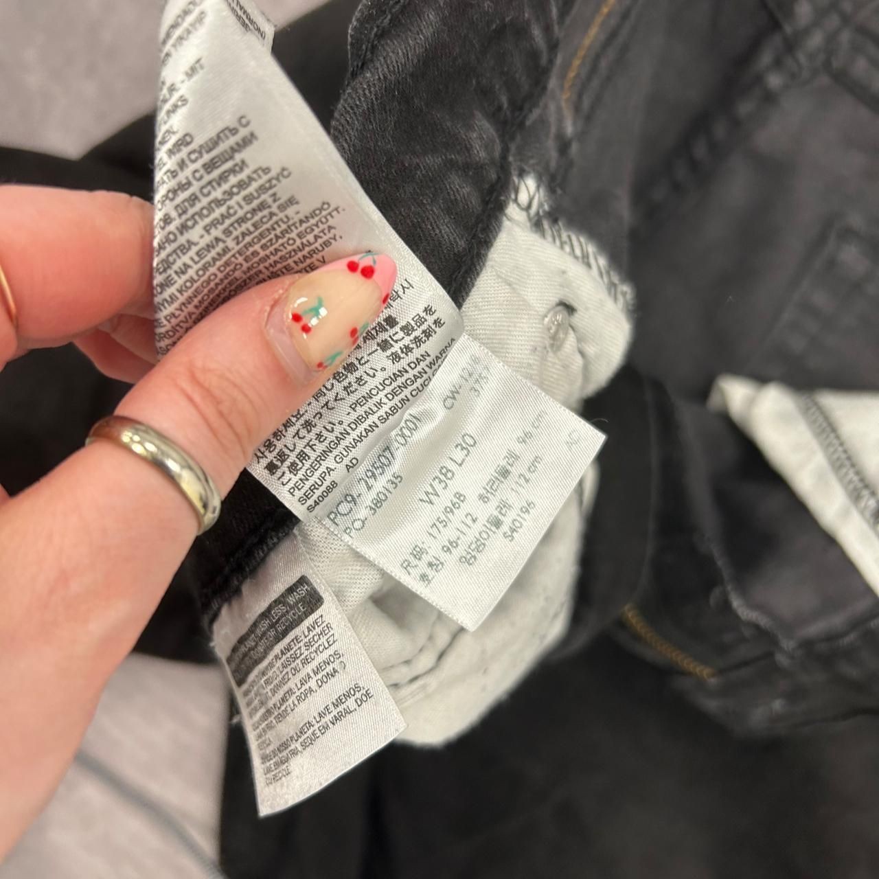 Levi's Shorts Levi 502 Cut Off Denim Shorts Men's 38 thumbnail 3