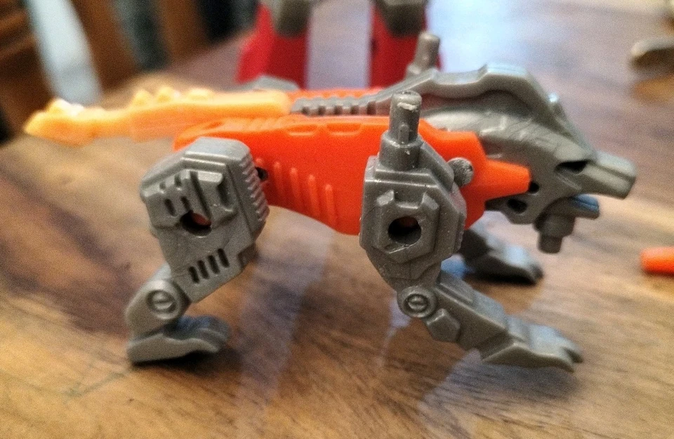 Vintage Transformers G1 RAD & LIONIZER - COMPLETE 1990 ACTIONMASTERS AUTOBOT - Image 4 of 4