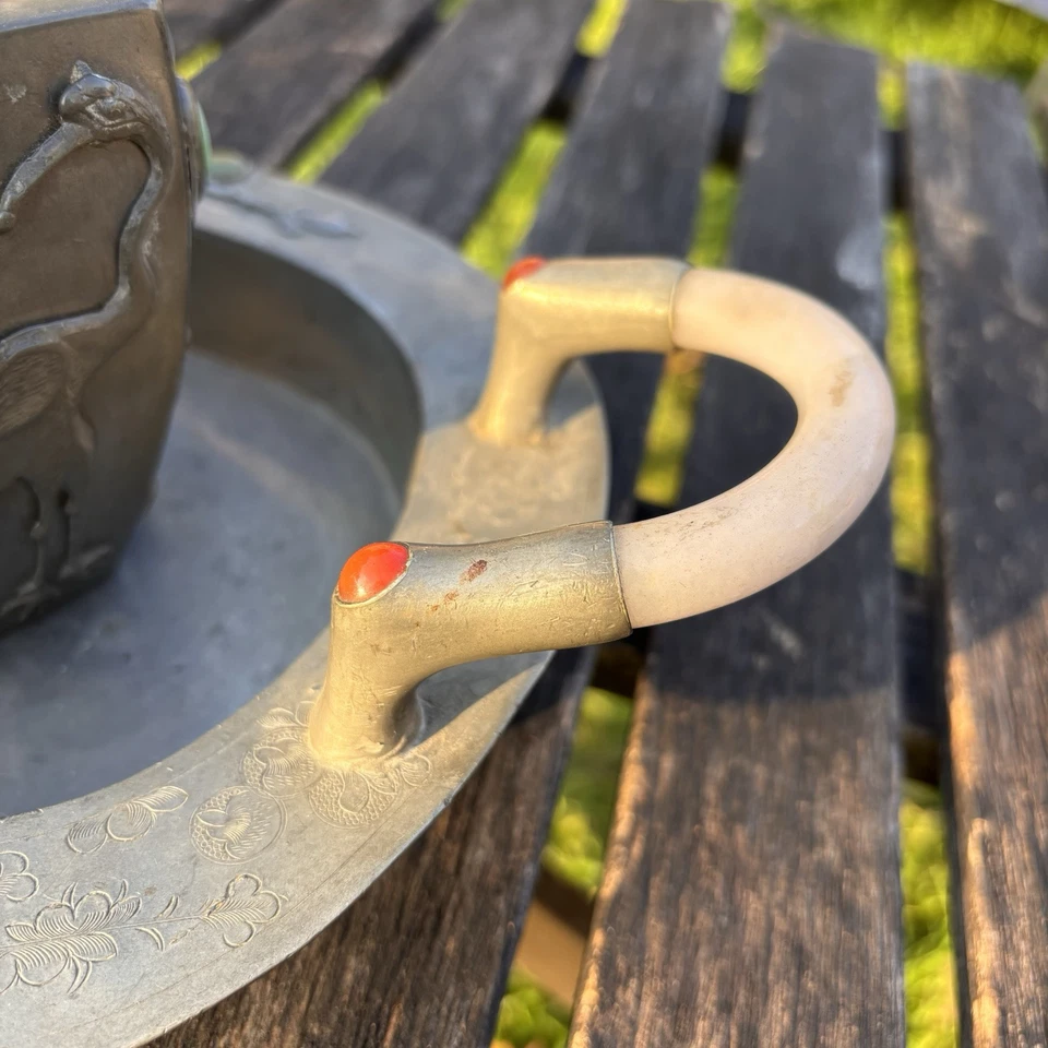 Caddies de té chinos antiguos de peltre con bandeja asas de jade piedras semipreciosas Foto 3 de 4