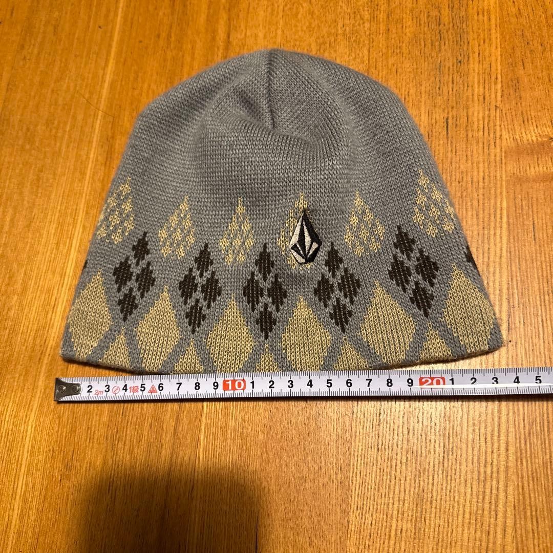 Volcom Gray Diamond Pattern Knit Hat - image 4
