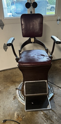 American Optical Co. Examination chair for dental/optometry seen in Forrest Gump