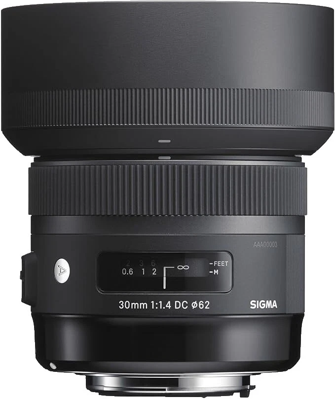Sigma f/1.4 Camera Lenses