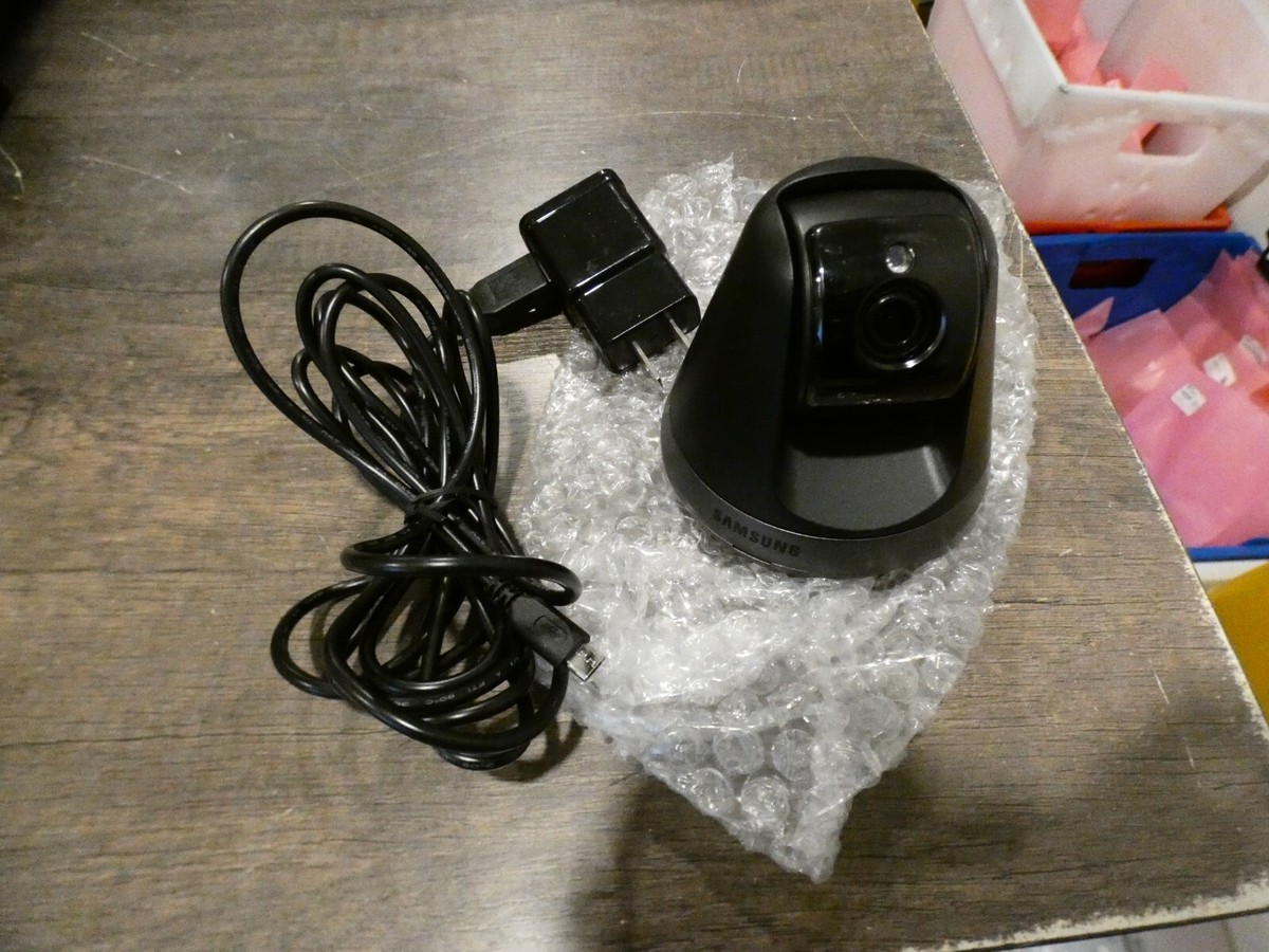 Samsung SmartCam (SNH-V6410PN) 1080p HD Wi-Fi Home Security Camera