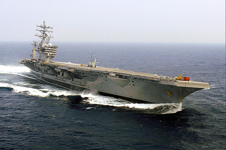 USS DWIGHT D. EISENHOWER (CVN 69) AT SEA 8x12 GLOSSY PHOTO