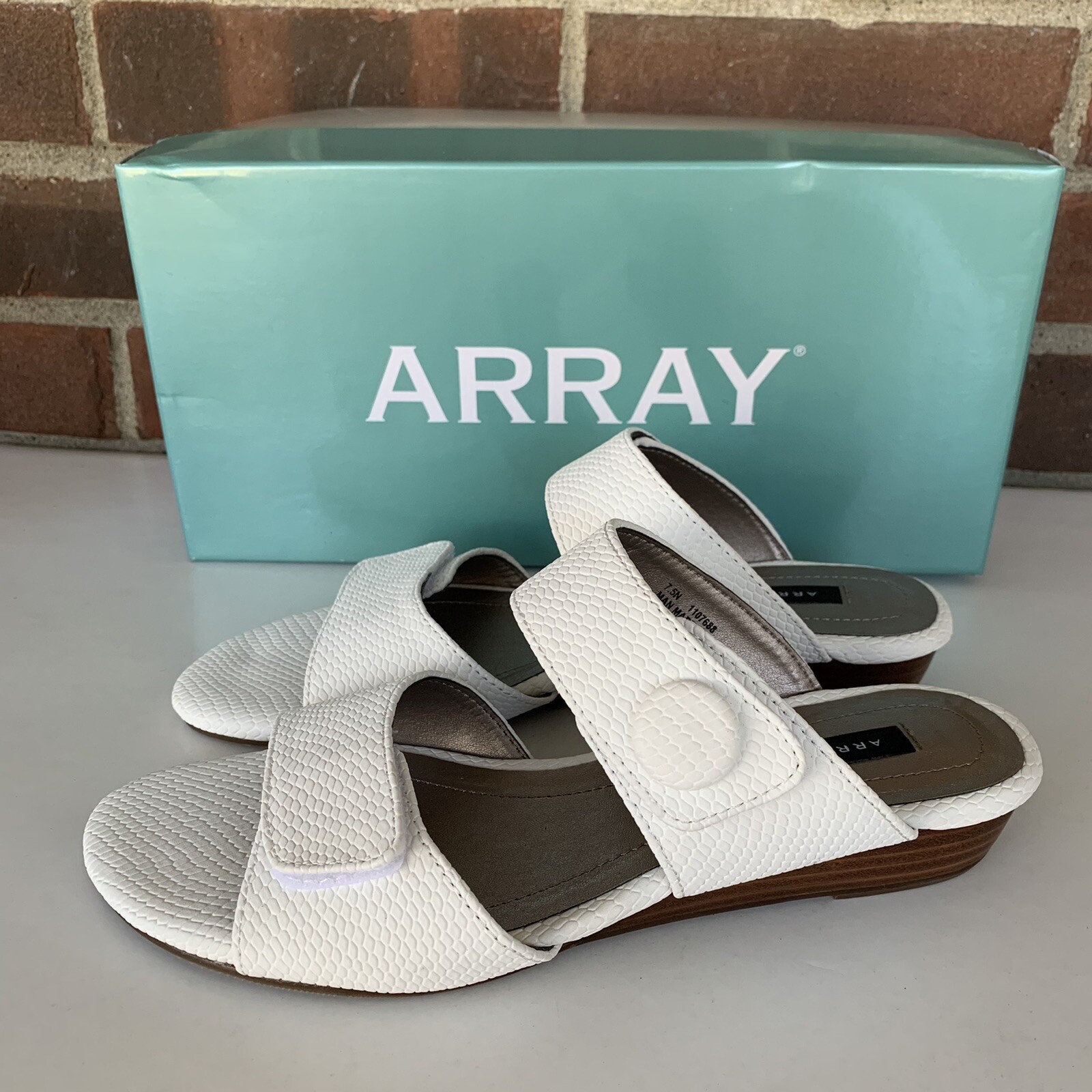 ARRAY Womens Key West White Slide Low Wedge Sandals Size US 7.5 N Narrow  NEW | eBay
