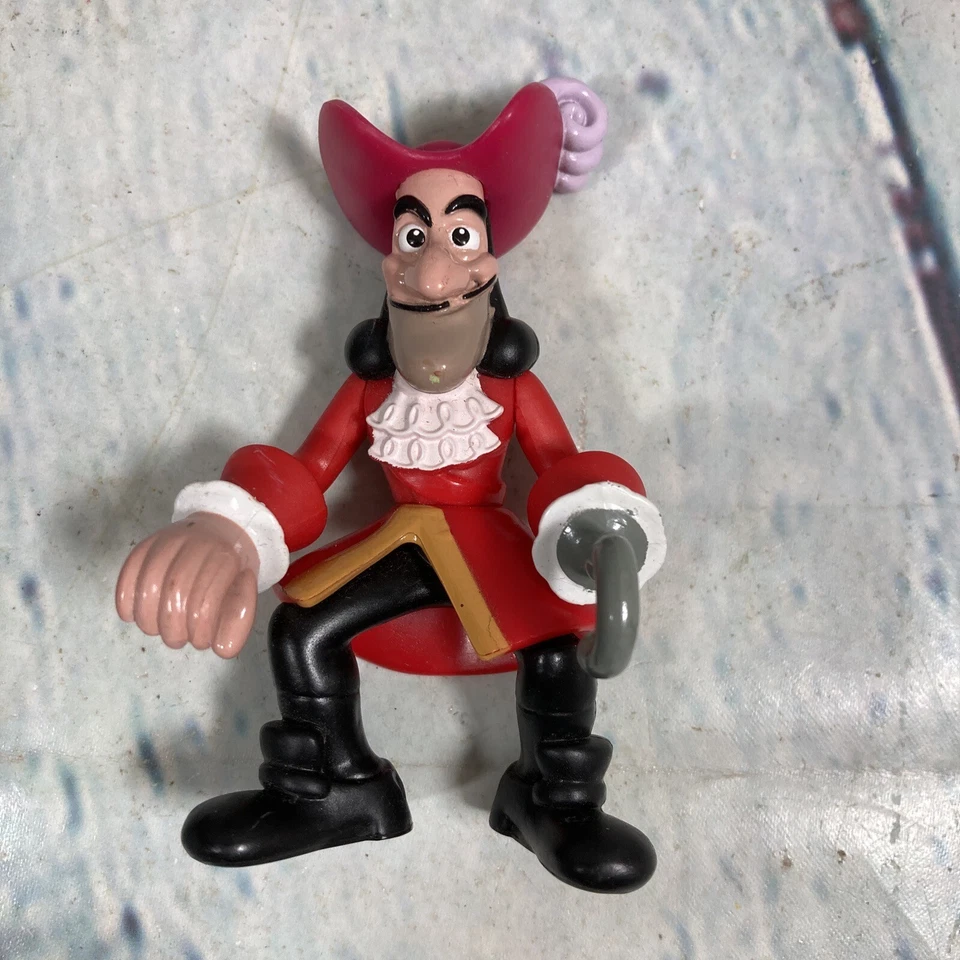3 Jake And The Neverland Pirates Figures - Captain Hook and 2 Jakes - 3.25" / B - Image 4 of 4