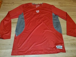 red nike long sleeve shirt