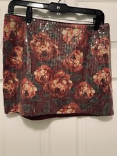 New abercrombie fitch sequins Rose skirt 6