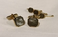 Vintage Swank Brand Gold Toned And Grey Pearlized Cufflinks And 3 Shirt Studs