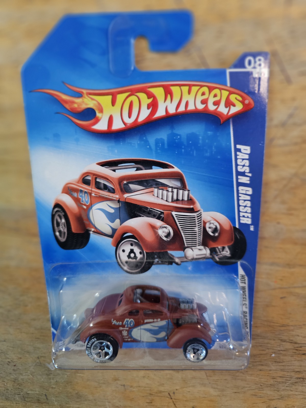 Hot Wheels Pass'n Gasser, Red; 2009 Hot Wheels Racing Series 08/10