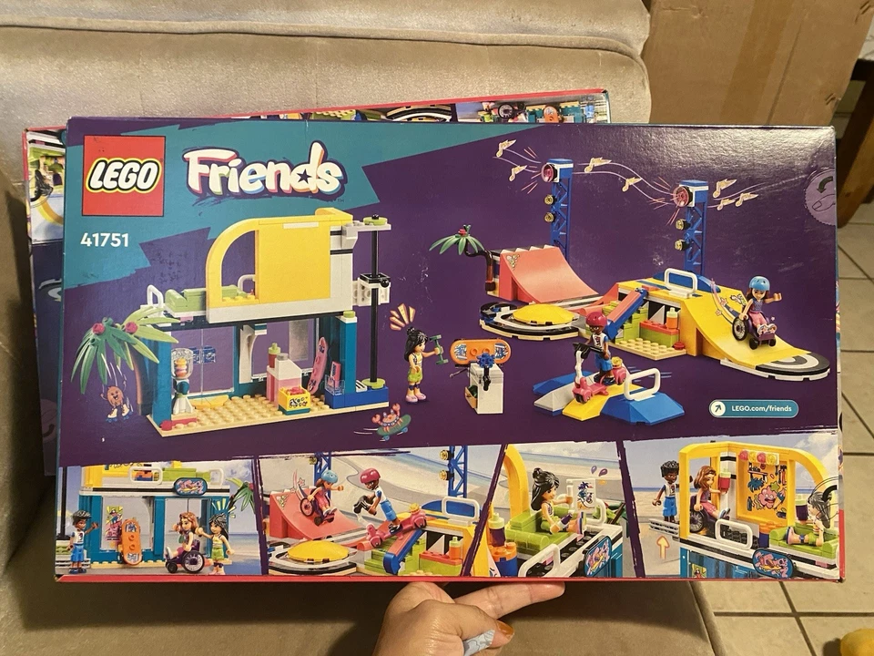 LEGO Friends: Skate Park (41751) Foto 2 de 4