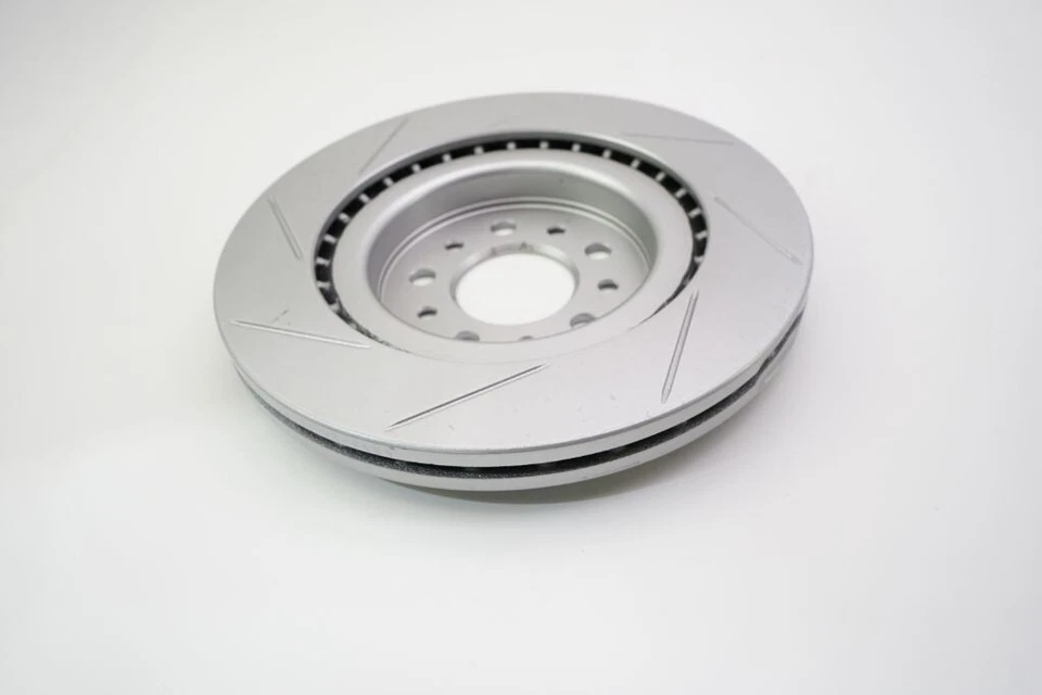 Rotores de freno delanteros y traseros Aston Martin Db9 V8 Vantage Foto 2 de 4