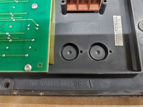 Siemens Operator Intrerface/Keyboard 6FC5103-0AD13-0AA0 (DeGray Skid) - Picture 3 of 12