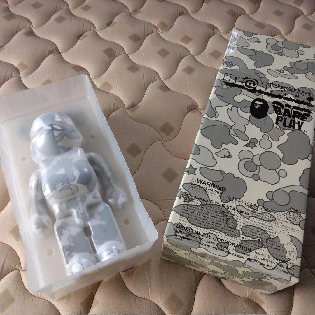 Bearbrick A BATHING APE BAPE PLAY White NFS Limited 400% Be@rbrick