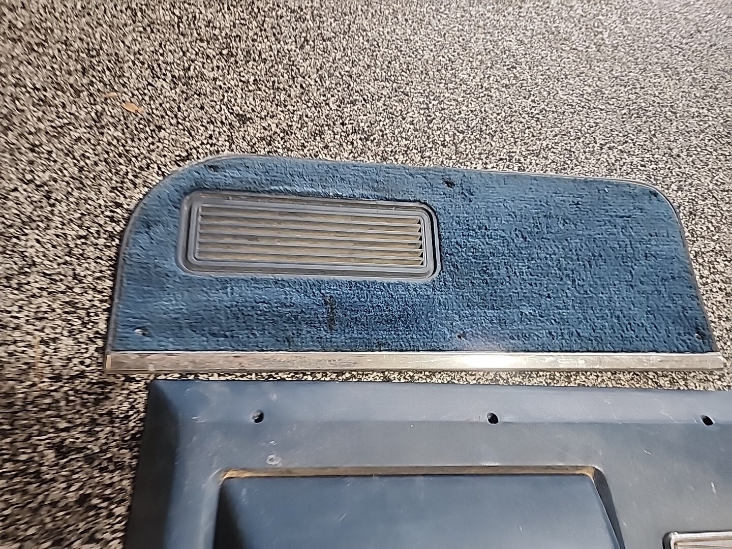 19811991 Chevy C/K2030 Squarebody Suburban Crew Cab Rear Door Panel
