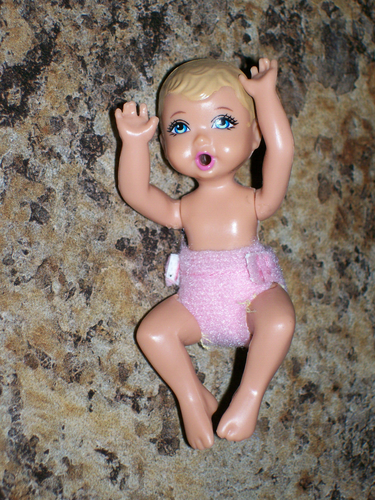 Barbie I Can Be Bebé Cuidador/Niñera Boca Abierta Muñeca Rosa Pañal Be Be Be Be Húmedo - Imagen 6 de 7