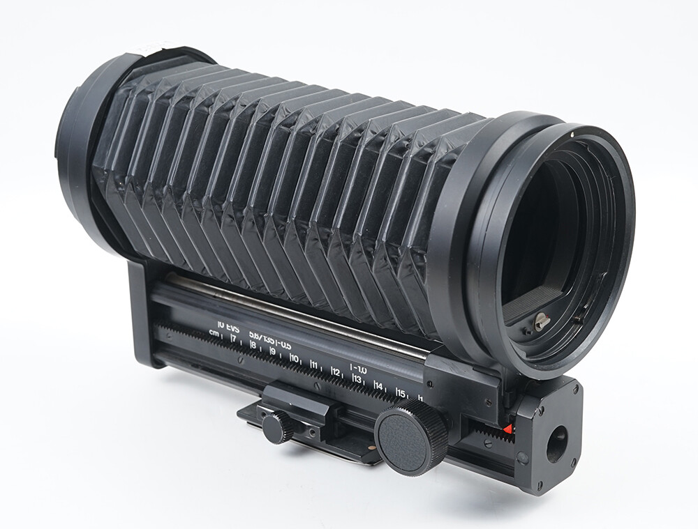 Objectif Hasselblad 135 Mm F/5.6 – Avec Soufflet, Macro Et Perspective