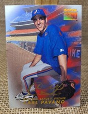 1999 Skybox Premium Carl Pavano Baseball Card #61 Expos A9