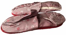 Women s Floral Flowers Red/Pink Slippers Vintage 1950s-60s 9.5-10 At Sole