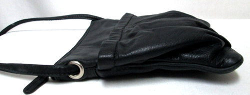 iLi New York black Leather crossbody bag purse pleated front back pocket zip top - Picture 8 of 13