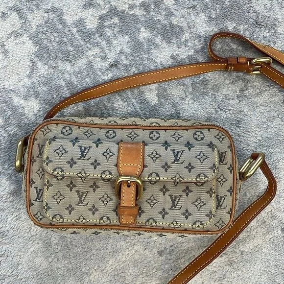 Bolso Bandolera Louis Vuitton Monograma Mini Lin Juliette MM Denim Foto 2 de 4