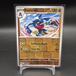 Toxicroak 024/064 Shrouded Fable Reverse Holo
