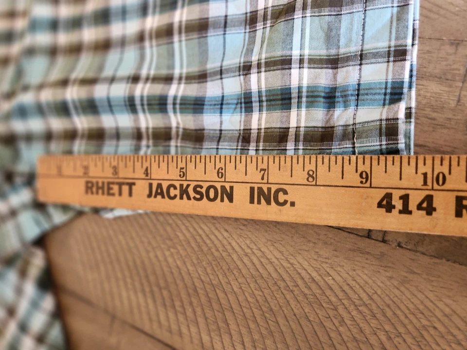 Pantalones Cortos Ann Taylor Para Mujer Talla 12 Verde A Cuadros Frente Plano Firma Calce Bermudas Foto 4 de 4