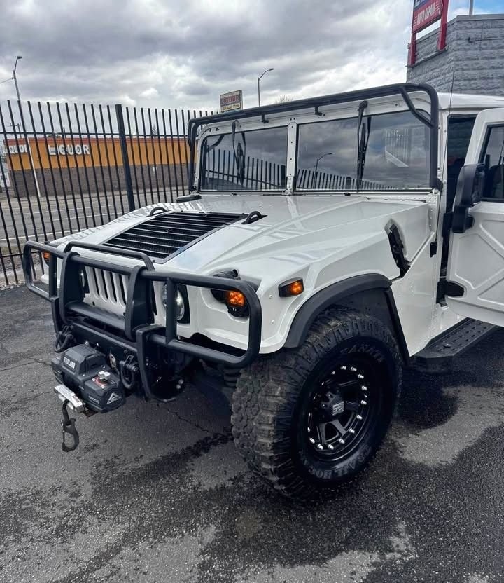 1993 Hummer H1 Corvette Swap, Winch, Brush Guard, Hard Top