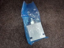 Parker PRH101S03-A6T Pilot Operated Pressure Reducing Relieving Valve, No Box