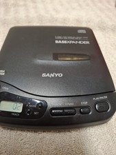 sanyo cd player, Cdp-31 , Tested , Bag And Adapter , Nice Unit , Xx7 , Carry Bag