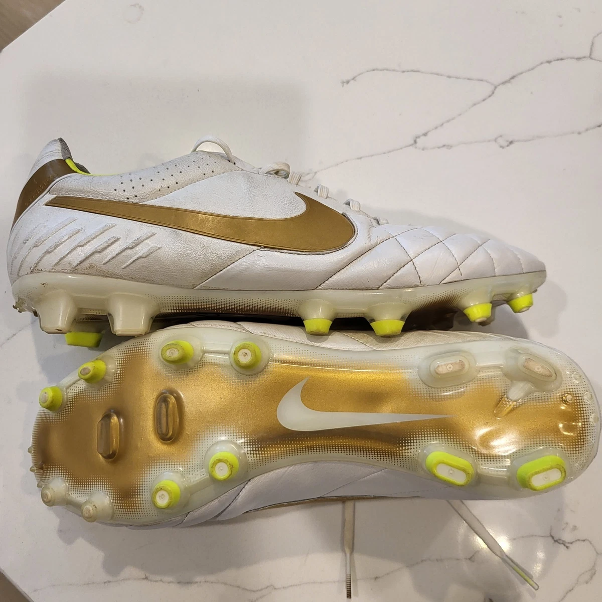 Nike Tiempo Legend IV Soccer Cleats for Men for sale - eBay