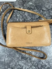American Leather Co Austin Crossbody Purse Zip Removable Wallet Beige