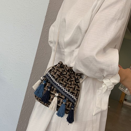 Straw Weaving Bucket Bag Single Shoulder Ethnic Style Tassel Casual Beach - Afbeelding 10 van 11