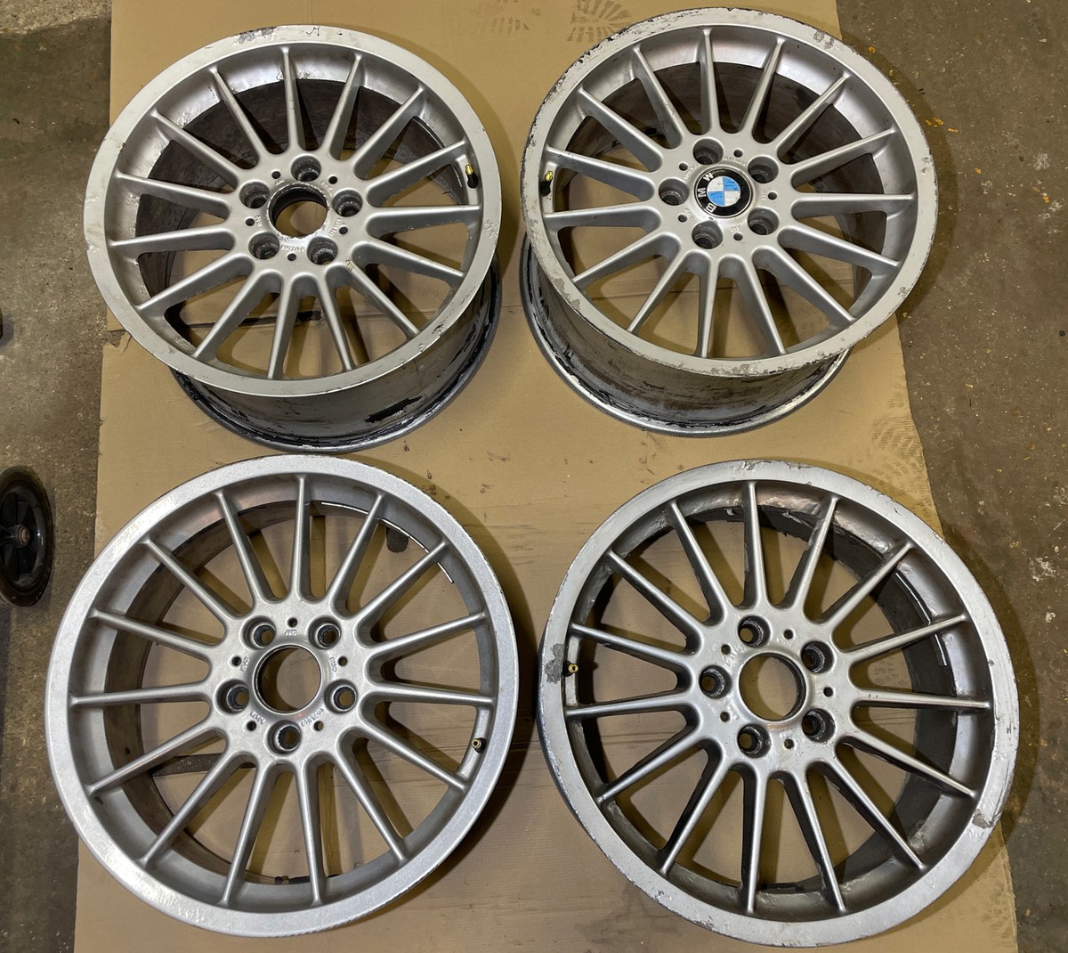 4x R18 BMW ALLOY Wheels STYLE 32 8j 1095340 & 8.5j 1095341 135i