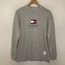 Vtg Tommy Hilfiger USA Made Sweatshirt Mens Size Small Pullover Preppy Flag 90s