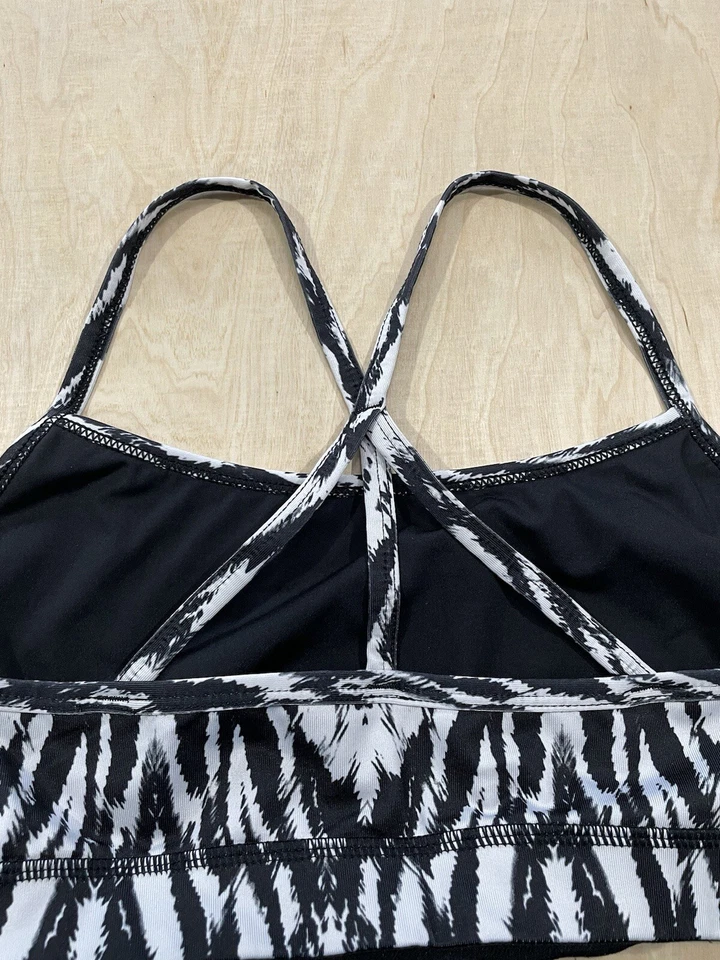 Sujetador deportivo para mujer Z By Zella espalda deportiva talla mediana negro/blanco Foto 4 de 4