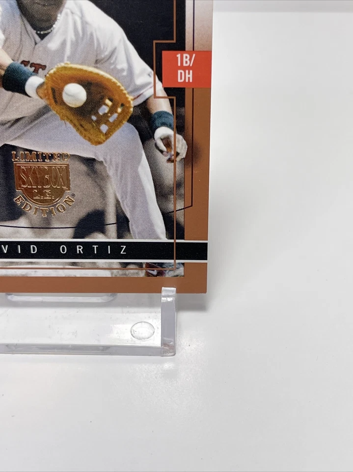 Fleer Skybox L.E 2004 fotógrafo prueba troquelado David Ortiz 10/25 Medias Rojas Foto 4 de 4