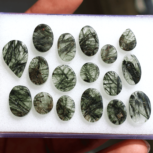 17 Pcs Natural Green Rutile Quartz Hi-Grade 8.8mm-17.4mm Cabochon Gemstones Lot - Picture 7 of 11