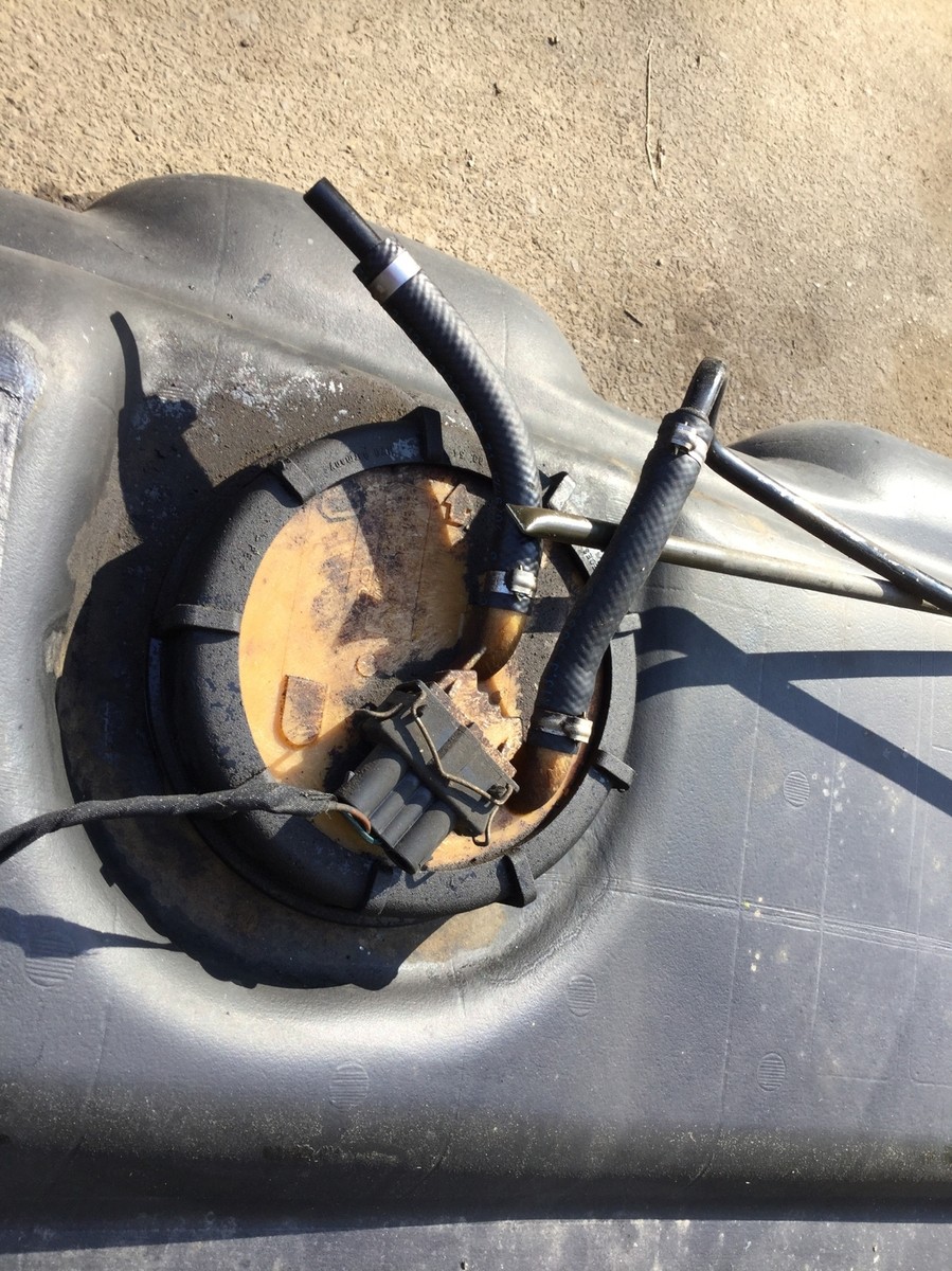 16935 Tank MERCEDES-BENZ Sprinter 2t Kasten (901, 902) A9014714098 