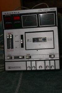 Magnétophone Grundig CN 700 Vintage - Pour Pièces / Ne Fonctionne Pas - Lecteur Cassette