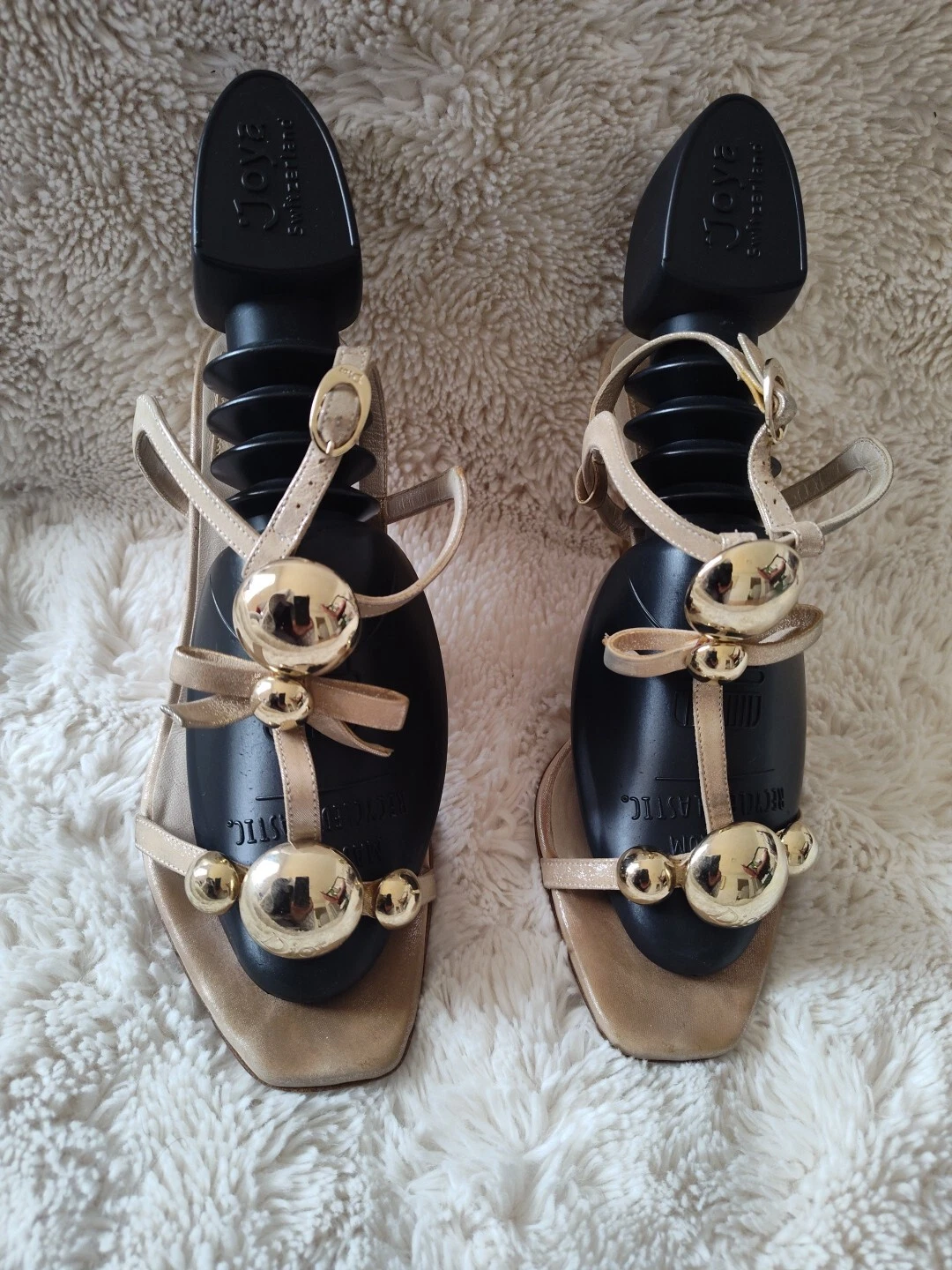 Chaussures Christian Dior femme talons talons embouts sont neuves