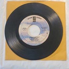 Linda Ronstadt - It's So Easy/ Lo Siento Mi Vida - Asylum 45 RPM Record