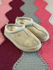 UGG Tasman Slippers Mustard Seed Woman s Size 7 EU 38