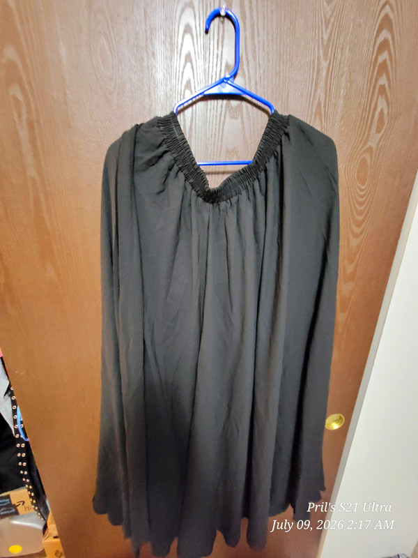 V28 Women's Black Solid Full Length Skirt 3XL