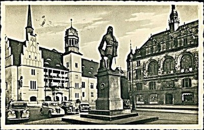 Ansichtskarte Sachsen-Anhalt (b201) Halle Saale Am Rathaus 1941 Automobile Denkm