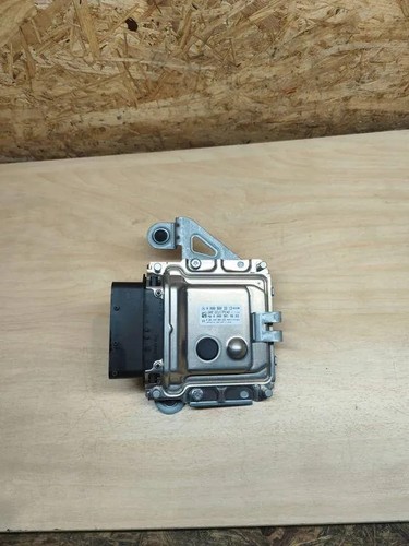 MERCEDES-BENZ E W212 AdBlue Steuergerät A0009003313 0281034004 3.00 33891401